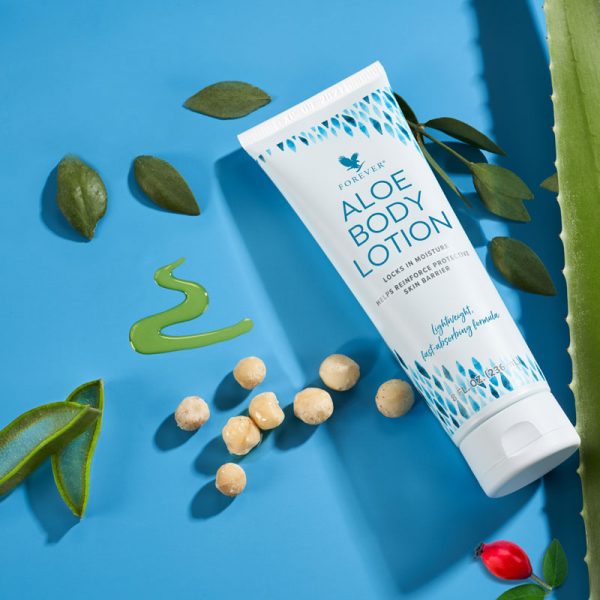 Forever Aloe Body Lotion 8 fl oz - Hydrating Moisturizer with Jojoba & Niacinamide for Daily Use, Fast-Absorbing, Gluten-Free, Suitable for Vegans
