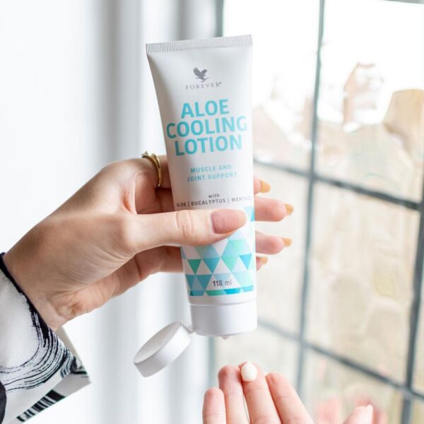 Forever Aloe Cooling Lotion 4 FL OZ Refreshing Massage Lotion with Aloe Eucalyptus Menthol Hyaluronic Acid