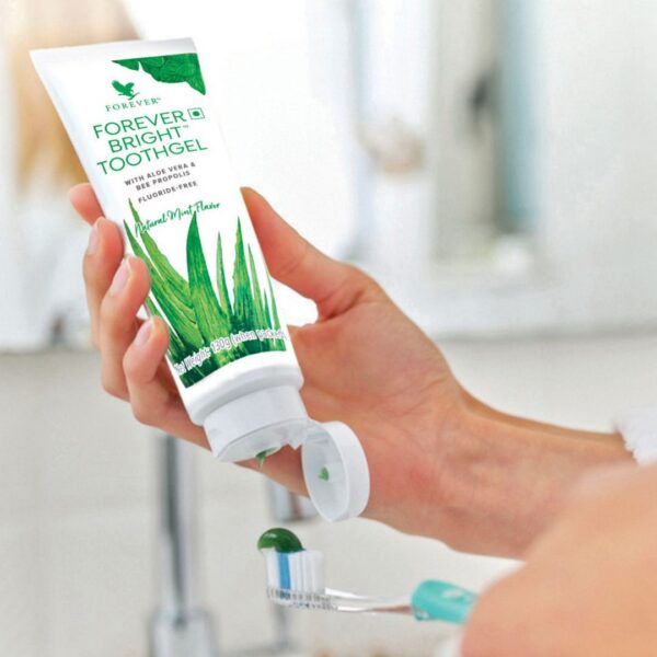 Forever Bright Toothgel with Aloe Vera & Bee Propolis Fluoride-Free Natural Mint Flavor 4.6 oz Tube Oral Care Solution - Daily