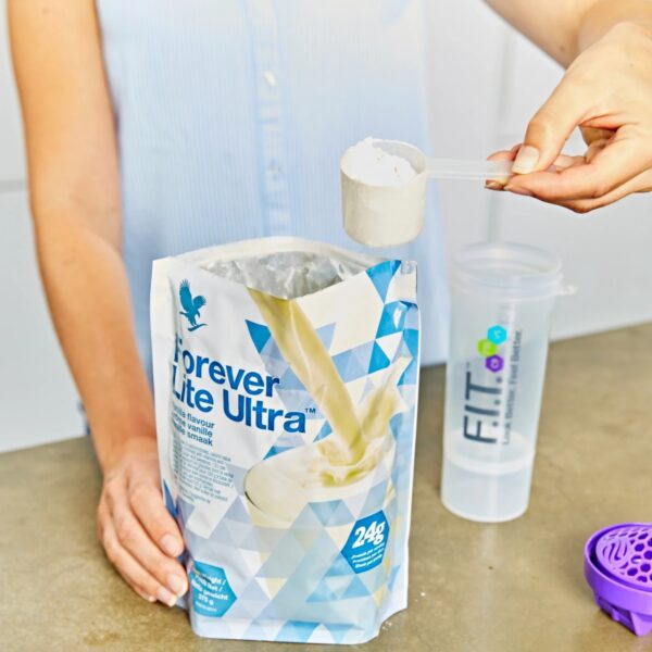 Forever Lite Ultra Vanilla Shake Mix - 17g Protein, Gluten-Free, Low Carb, 13.2 Oz - 375 g