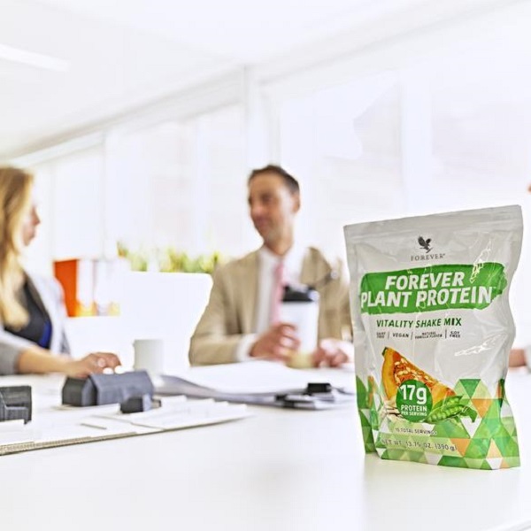 Forever Plant Protein Vitality Shake Mix 17g Protein per Serving Vegan Dairy-Free Soy-Free Natural Vanilla Flavor Edible Supplements