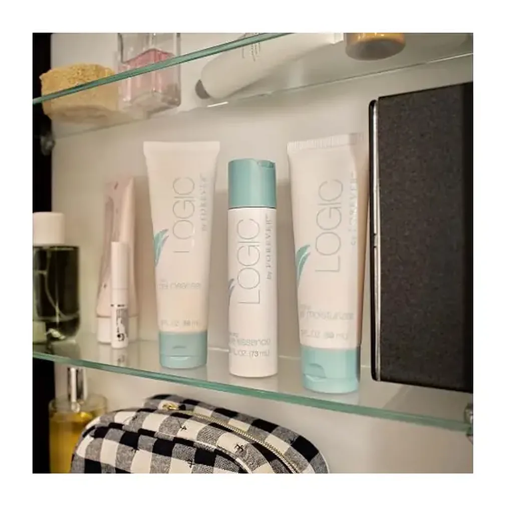 01-667-logic-by-forever-aloe-gel-cleanser-main Logic by Forever® Aloe Gel Cleanser
