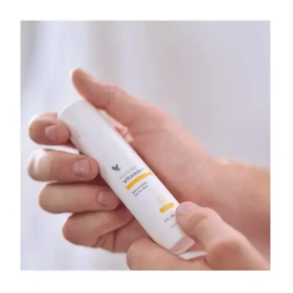 01-686-forever-vitamin-c-brightening-facial-milk-main Forever Vitamin C™ Brightening Facial Milk