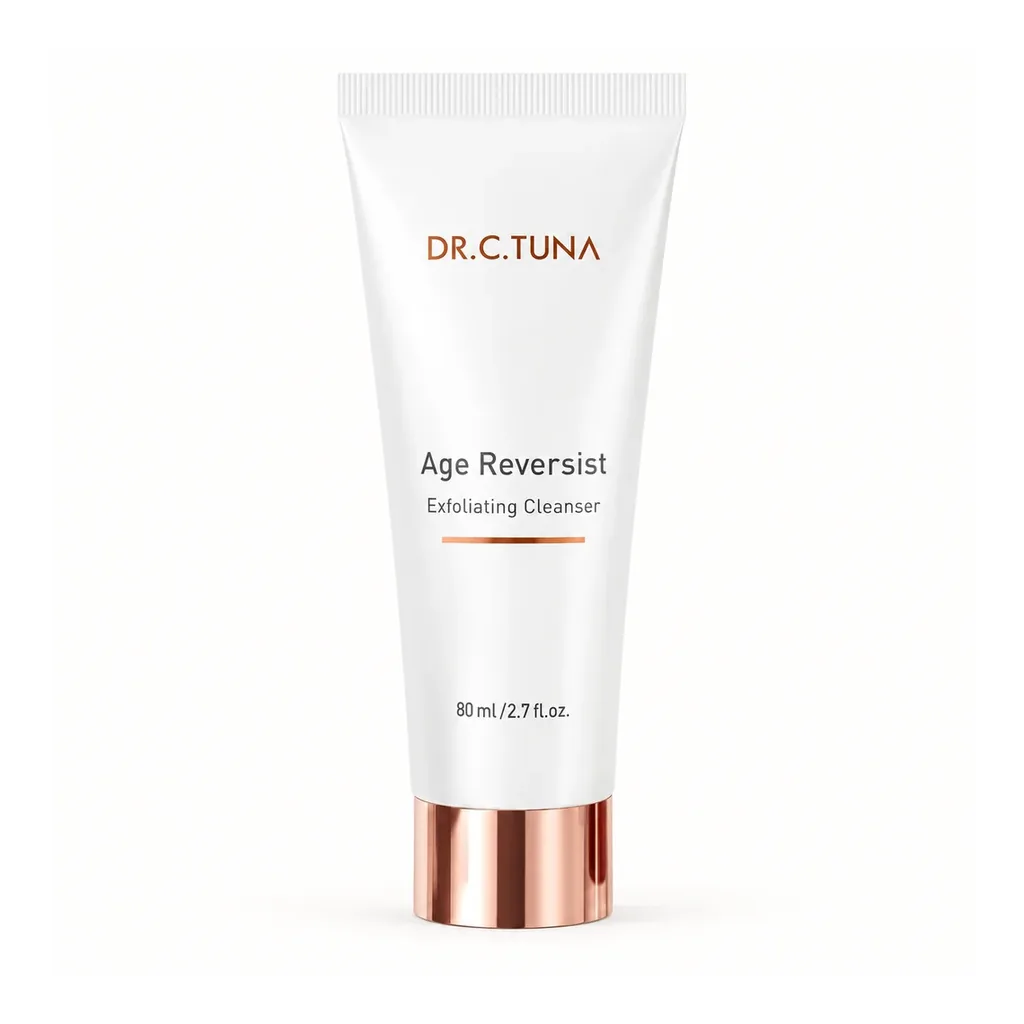 Farmasi Age Reversist Exfoliating Cleanser — Package detail Farmasi Age Reversist Exfoliating Cleanser front packaging detail