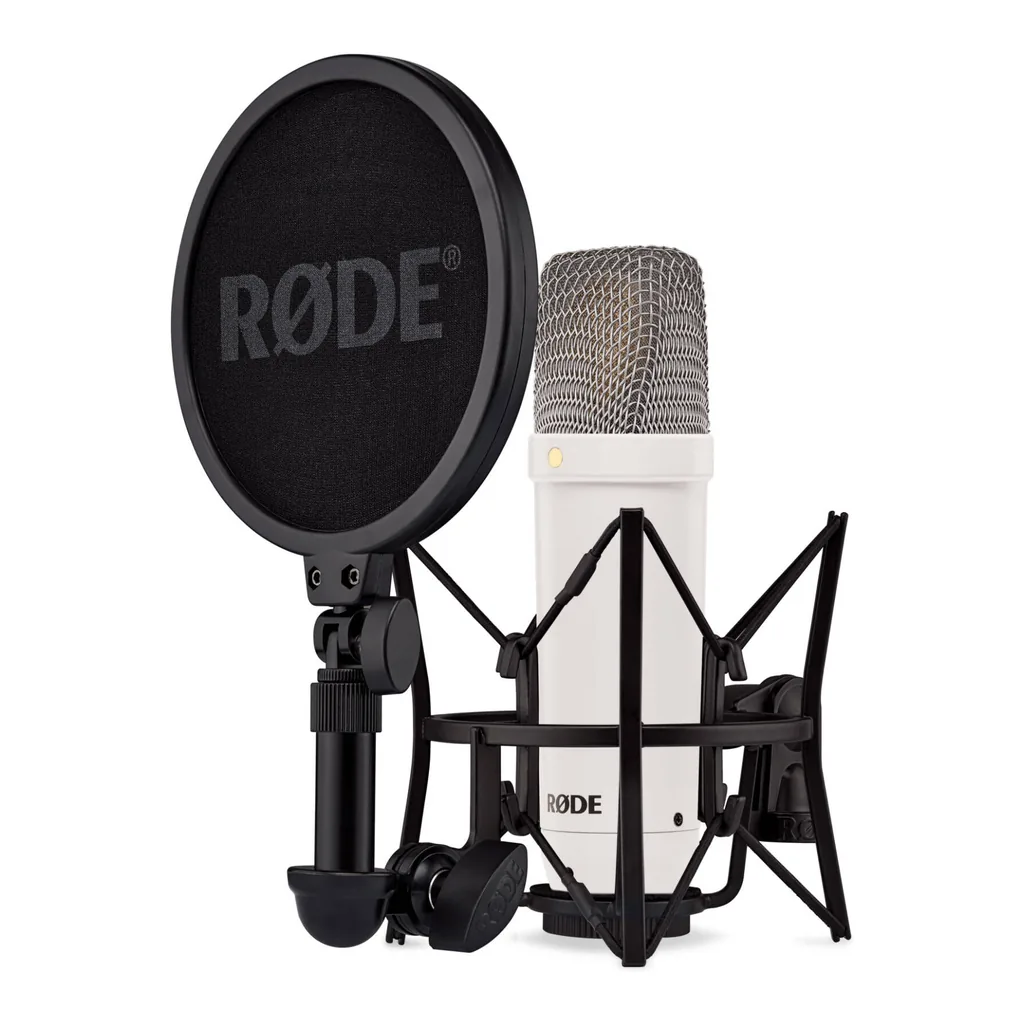 465c255076db0f982220cbe46d576180-hi.jpg RODE NT1 Signature Series Condenser Microphone