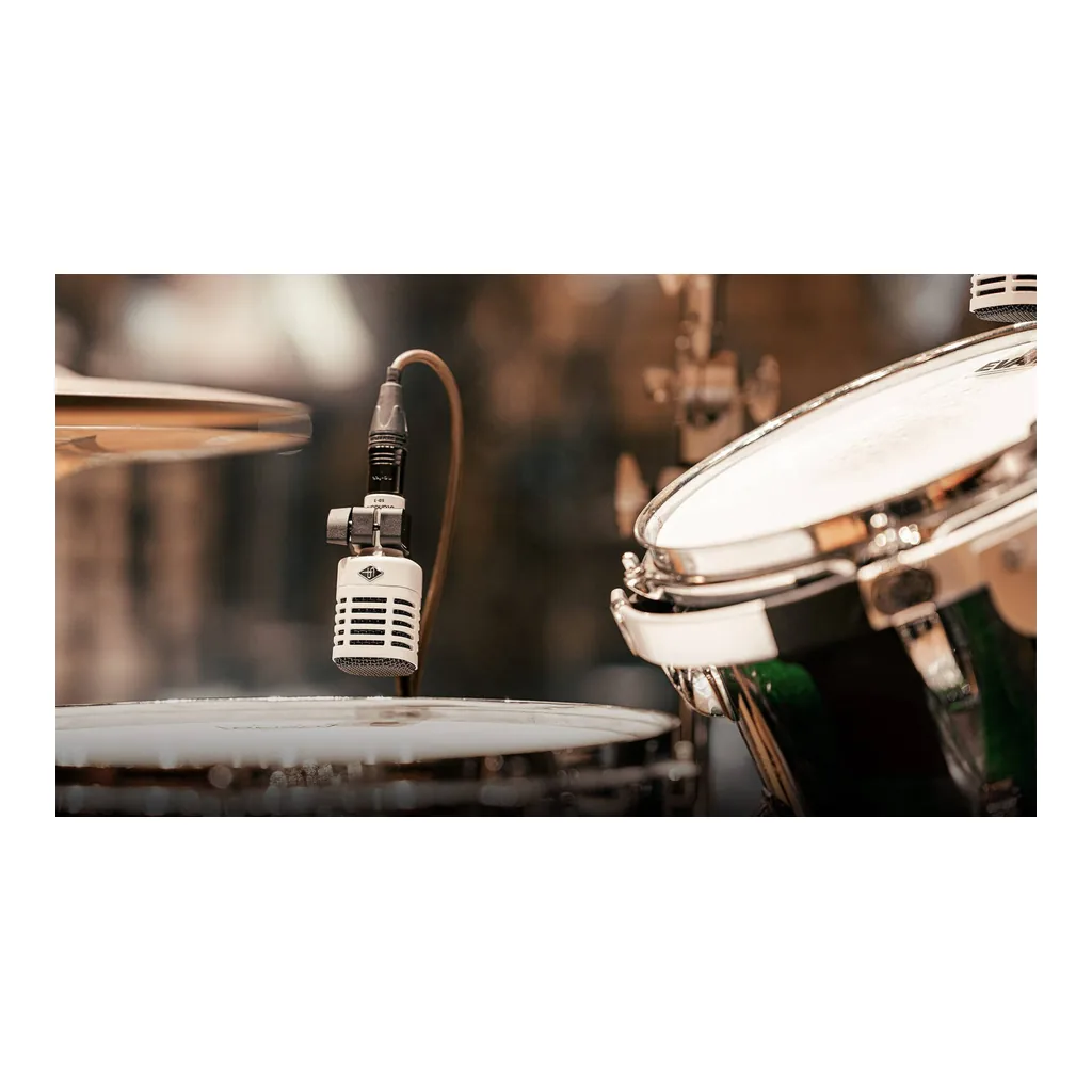 80b7ef70ca04ec6bf81d93df9192cd91-hi.jpg Universal Audio SD-3 Dynamic Microphone