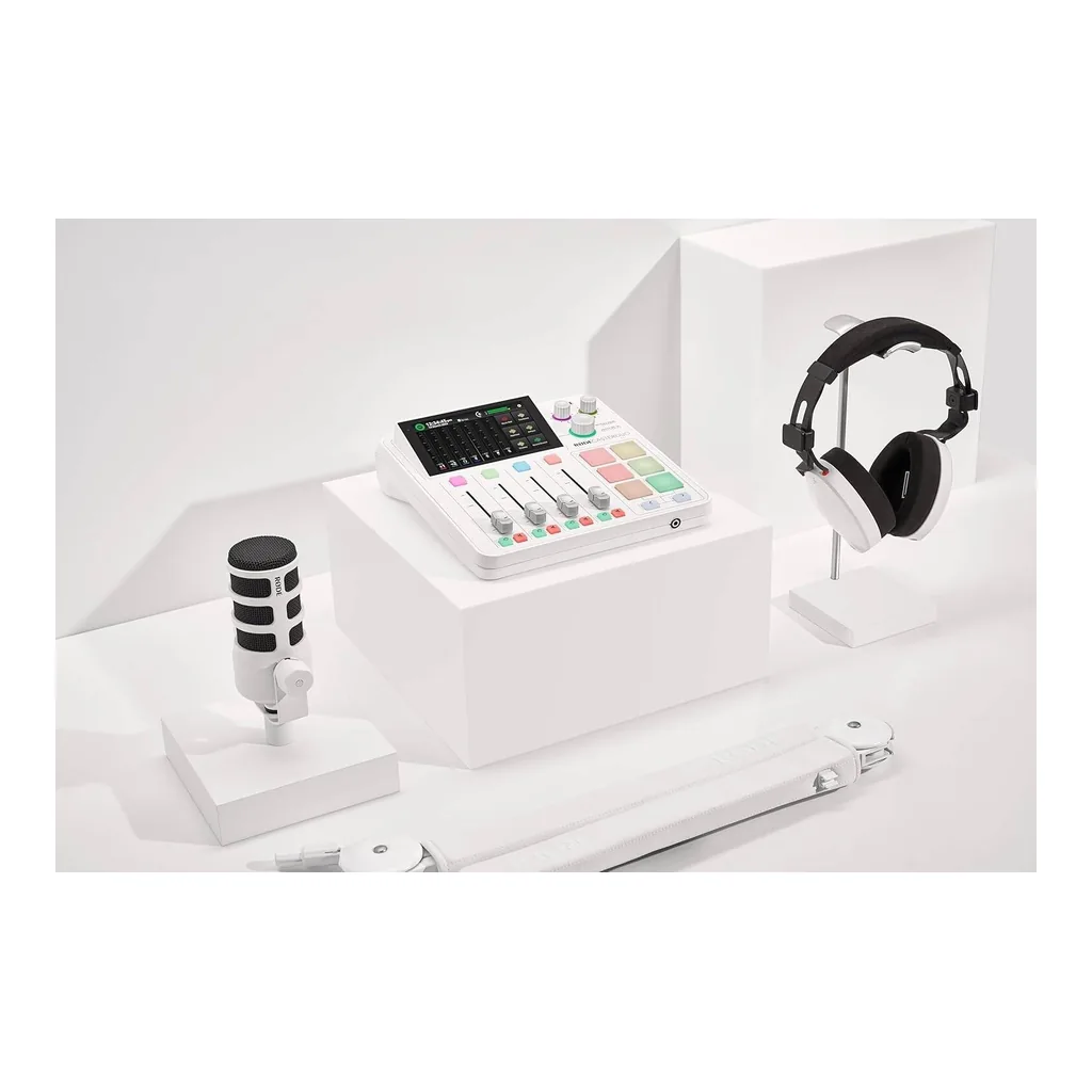 925ff7e926d39f54196d8789544483f6-hi.jpg RODE PodMic W - Dynamic Microphone