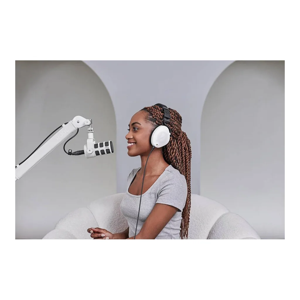 a3ed9b459e18319b6d678c62c26b1f05-hi.jpg RODE PodMic W - Dynamic Microphone