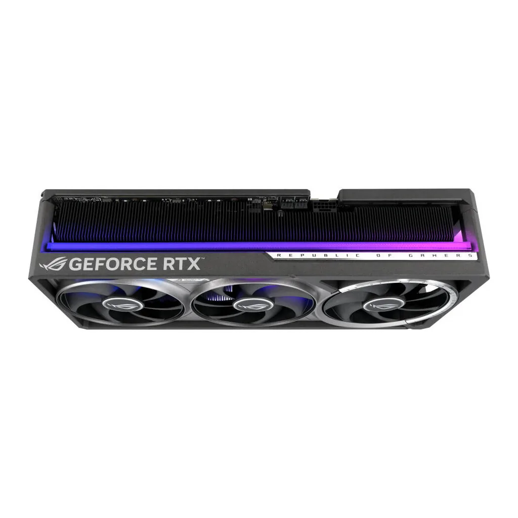 ASUS ROG Astral GeForce RTX 5090 OC Edition Graphics Card, 32GB GDDR7 512-Bit Memory, 2580 MHz Boost Clock, 21760 CUDA Cores, PCI Express 5.0 – Gallery image 6 ASUS ROG Astral GeForce RTX 5090 OC Edition Graphics Card, 32GB GDDR7 512-Bit Memory, 2580 MHz Boost Clock, 21760 CUDA Cores, PCI Express 5.0 – Gallery image 6