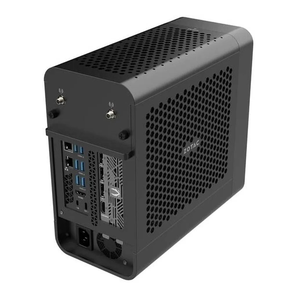 ZOTAC MAGNUS ONE EU27506TC Ultra 7 265 Barebone PC, RTX 5060 Ti 16GB | ZBOX-EU27506TC-BE - Image 5 ZOTAC MAGNUS ONE EU27506TC Ultra 7 265 Barebone PC, RTX 5060 Ti 16GB | ZBOX-EU27506TC-BE