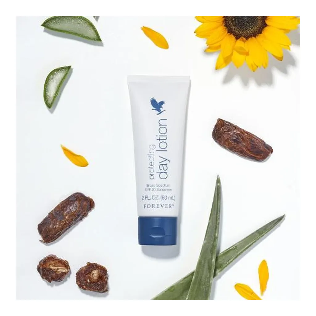 Protecting Day Lotion SPF 20 645 — official US product photograph Protecting Day Lotion SPF 20, manufacturer code 645, official US product photograph