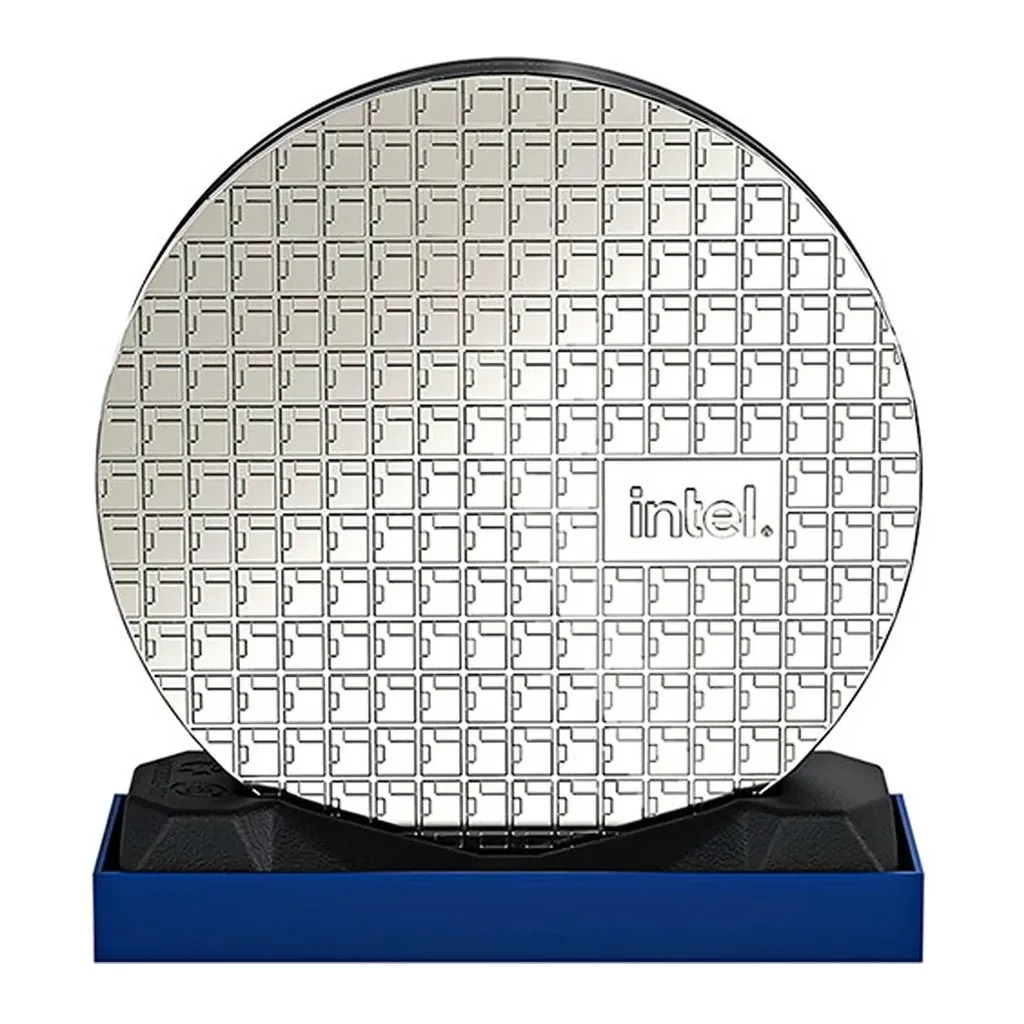 Intel Core i9-13900KS LGA 1700 Processor, 24 Cores & 32 Threads, 36MB Cache, 3.2 GHz P-Core Clock Speed, 6.0 GHz Max Turbo Freq, 2-CH DDR5-ECC Memory, Up to 128GB Max, Intel UHD 770 | BX8071513900KS – Gallery image 2 Intel Core i9-13900KS LGA 1700 Processor, 24 Cores & 32 Threads, 36MB Cache, 3.2 GHz P-Core Clock Speed, 6.0 GHz Max Turbo Freq, 2-CH DDR5-ECC Memory, Up to 128GB Max, Intel UHD 770 | BX8071513900KS – Gallery image 2