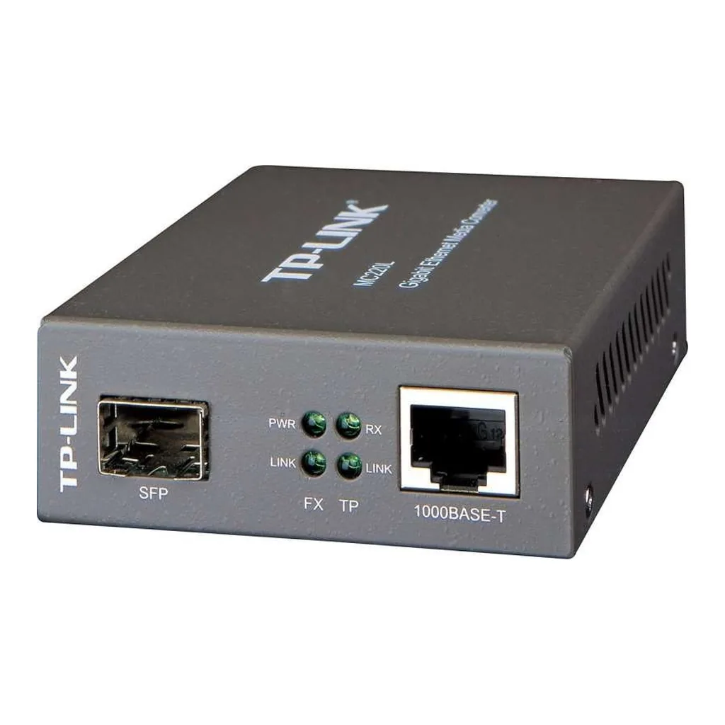 TP-Link Gigabit Ethernet Media Converter, Up to 1000Mbps RJ45 to 1000Mbps SFP Slot Supporting MiniGBIC Modules | MC220L – Main image TP-Link Gigabit Ethernet Media Converter, Up to 1000Mbps RJ45 to 1000Mbps SFP Slot Supporting MiniGBIC Modules | MC220L – Main image