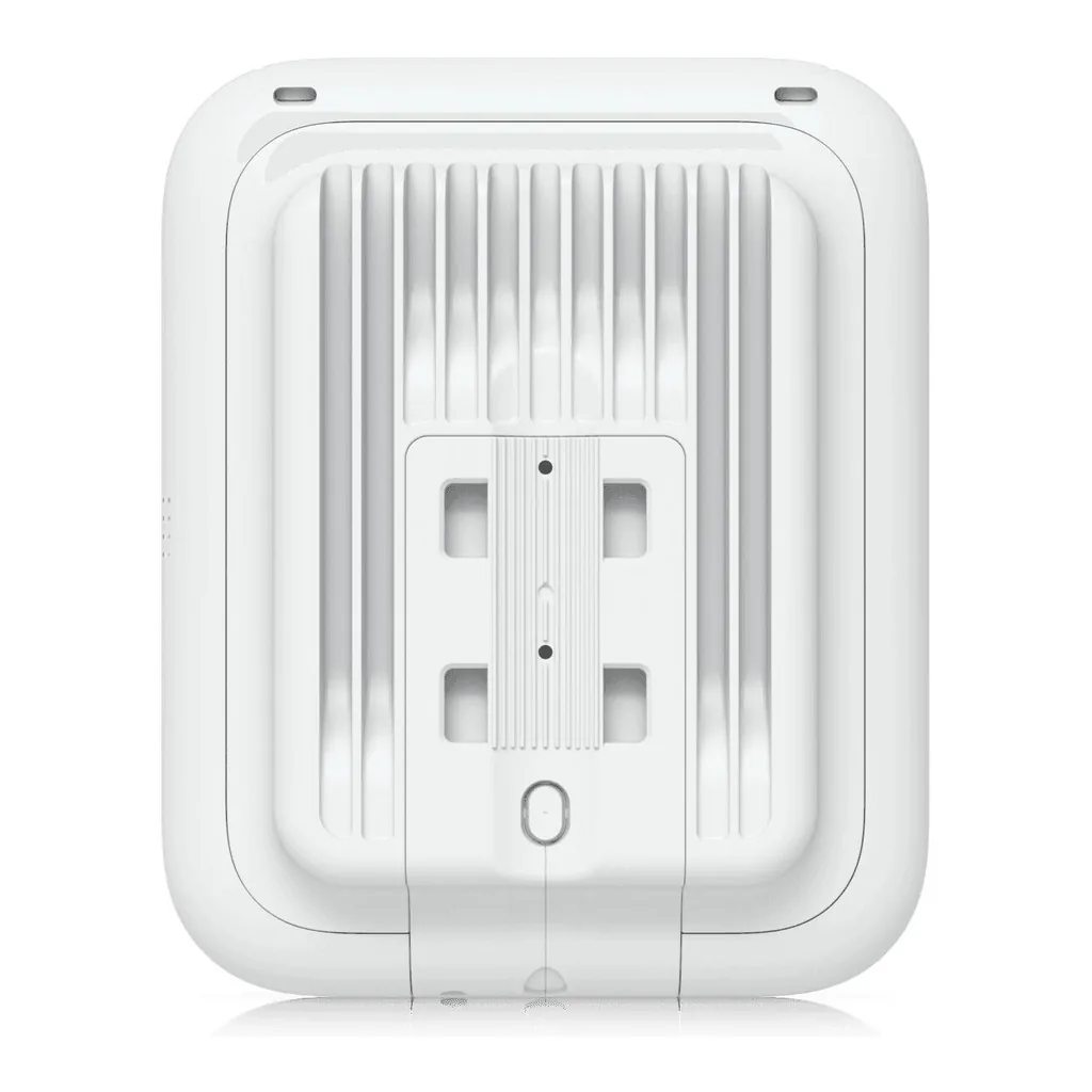 Ubiquiti U7 Outdoor UniFi WiFi 7 Access Point, WiFi 7, 4 Spatial Streams, Software-Switchable, 200+ Connected Devices, 2.5 GbE Uplink, Weatherproof, White | U7-Outdoor – Gallery image 5 Ubiquiti U7 Outdoor UniFi WiFi 7 Access Point, WiFi 7, 4 Spatial Streams, Software-Switchable, 200+ Connected Devices, 2.5 GbE Uplink, Weatherproof, White | U7-Outdoor – Gallery image 5