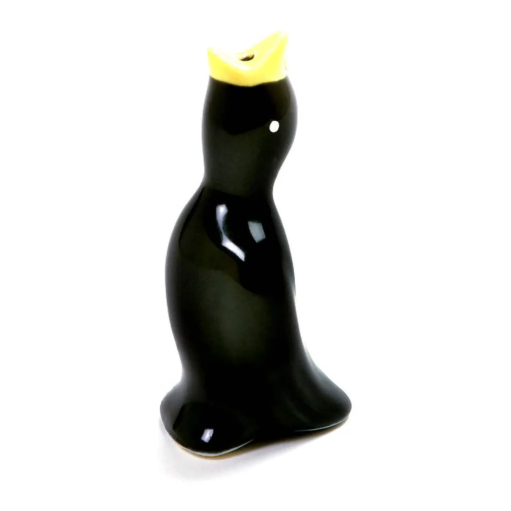 066f11c1-6c5e-4770-a1ea-b60a1bb7a3b3.jpg Norpro - Ceramic Pie Bird – Steam Vent for Fruit Pies, Classic Design - Black