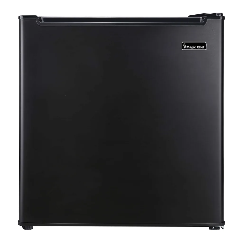 3f849224-b7fa-42d8-9482-f3fcc63f5b19.jpg Magic Chef - 1.7 cu. ft. Mini Fridge with Freezerless Design - Black