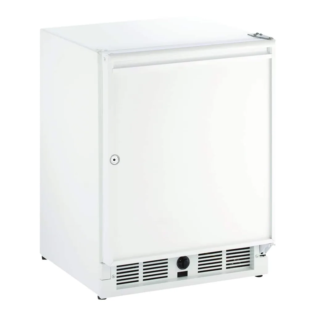 4598908_rd.jpg U-Line - ADA Series 3.3 Cu. Ft. Mini Fridge - White