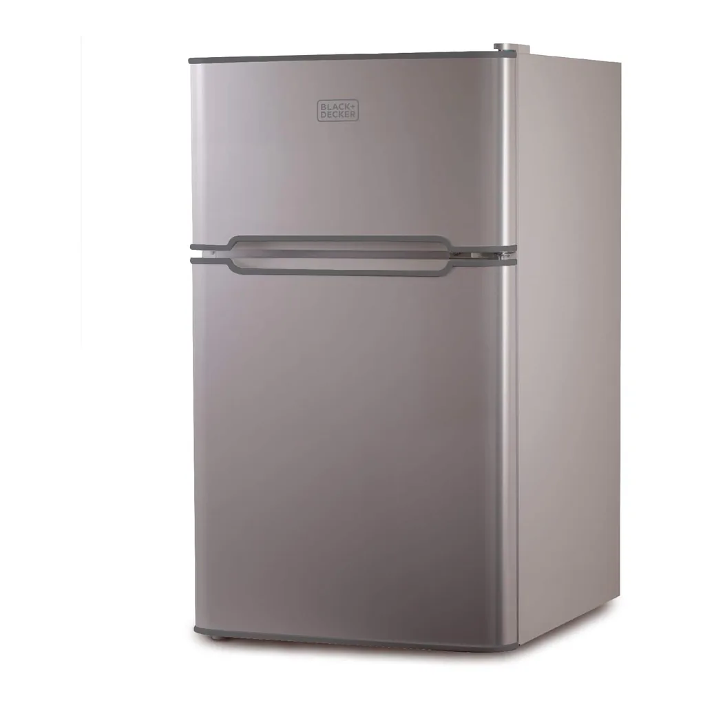 488d66d6-ca49-4314-8cd6-9f65a4414a19.jpg Black+Decker - Black + Decker 3.1 cu. ft. Freestanding Mini Fridge with Freezer - VCM
