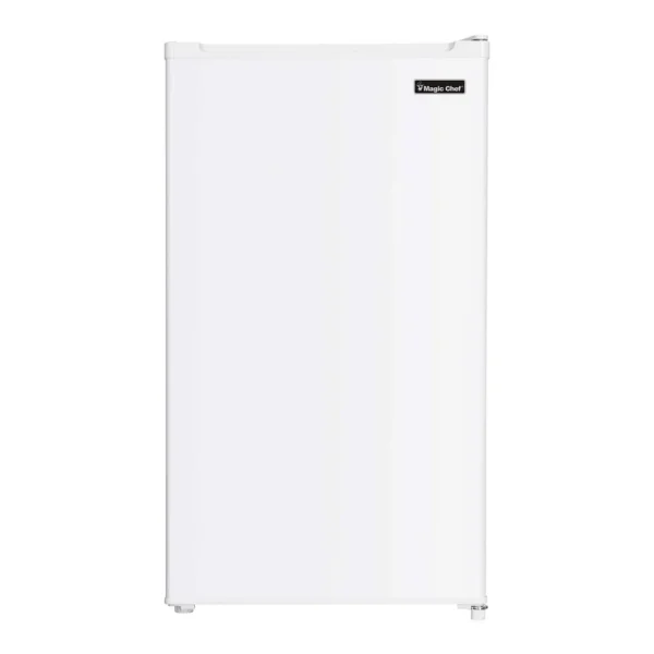 717cced9-b596-4994-a46a-ec5c1bf8bef6.jpg Magic Chef - 3.2 cu. ft. Mini All Fridge - White