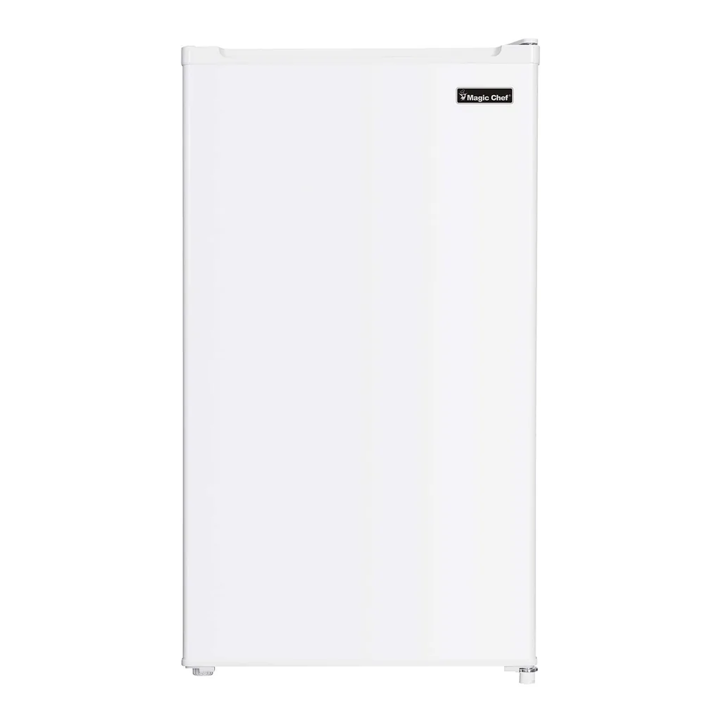 717cced9-b596-4994-a46a-ec5c1bf8bef6.jpg Magic Chef - 3.2 cu. ft. Mini All Fridge - White