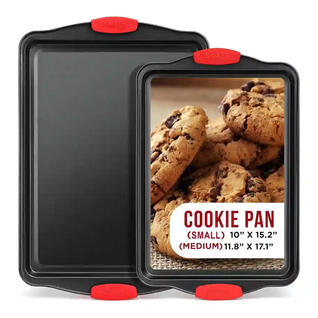 93550eb1-daaf-4fa7-829f-9fb8f105c348.jpg Bakken- Swiss - 2-Piece Nonstick Carbon Steel Bakeware Set – Small & Medium Trays with Red Silicone Handles – PFOA-Free - Black