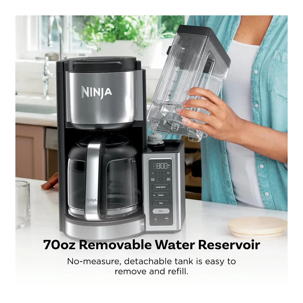 Ninja CE451 - Removable 70 fl oz reservoir Ninja Fresh Brew CE451 stainless steel 14-cup coffee maker - removable 70 fl oz reservoir
