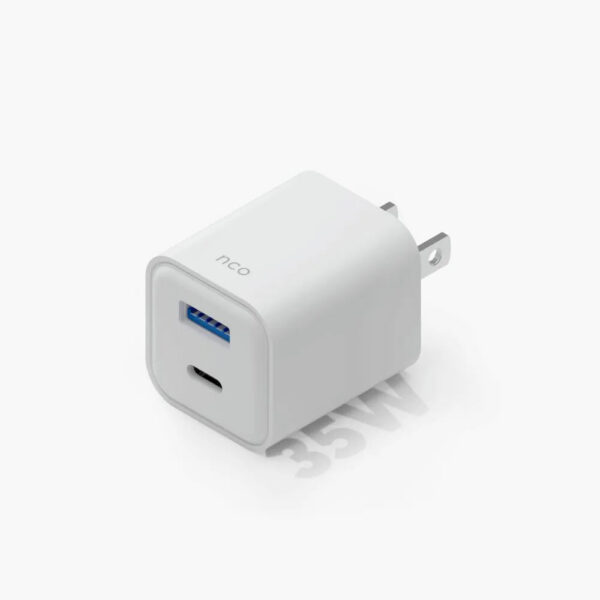 YRC4941.jpg Wall Charger NCO PowerPlug Mini 35W USB-to + USB-C - White