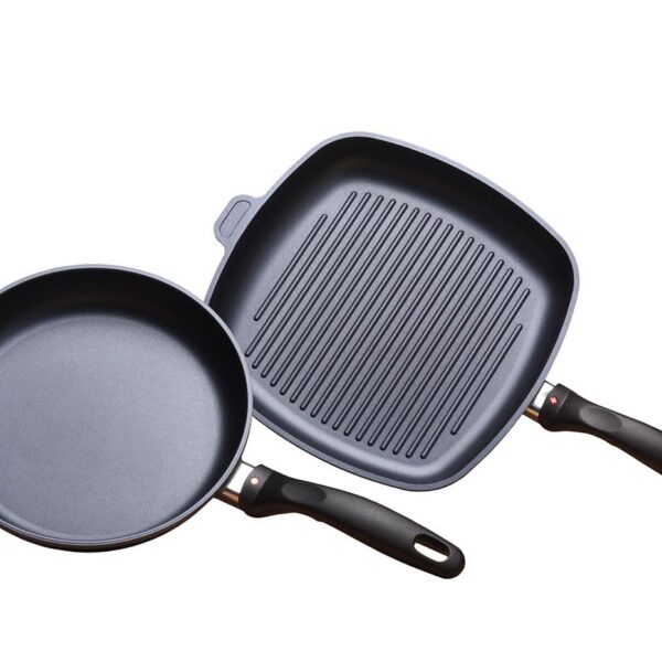 b03c3175-7f08-4748-89a5-873059807c4c.jpg Swiss Diamond - 2 Piece Cookware Set - Fry Pan and Grill Pan - Black