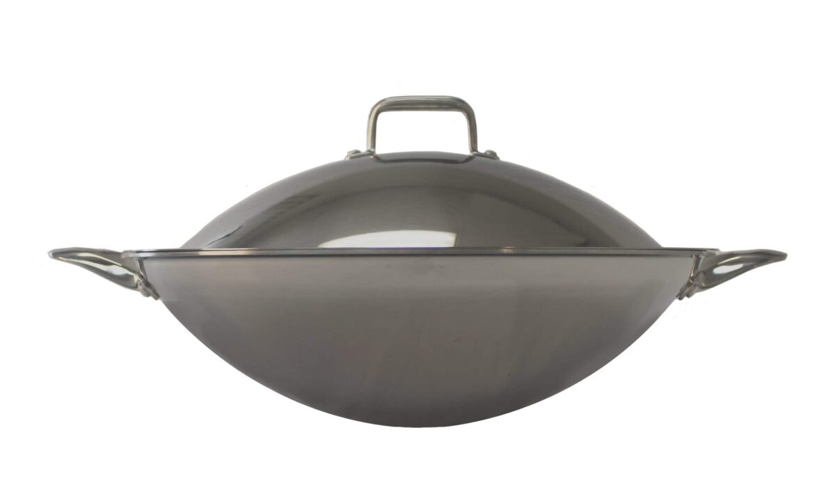 c80937a2-4890-4b34-8bf5-e2361e18489f.jpg SPT - 16.5″ Induction Ready Wok with Lid - Stainless Steel