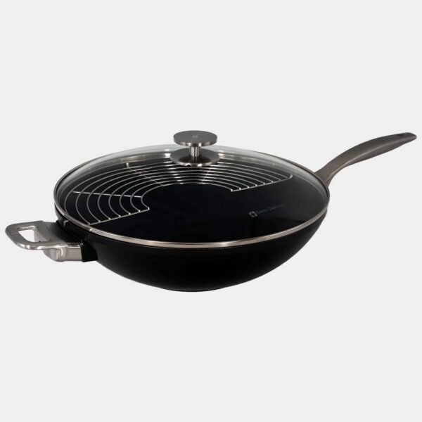 d5182194-0e41-42a4-8b6a-a54ffc490656.jpg Swiss Diamond - CHD Nonstick Wok with Glass Lid, 12.5-Inch - Black