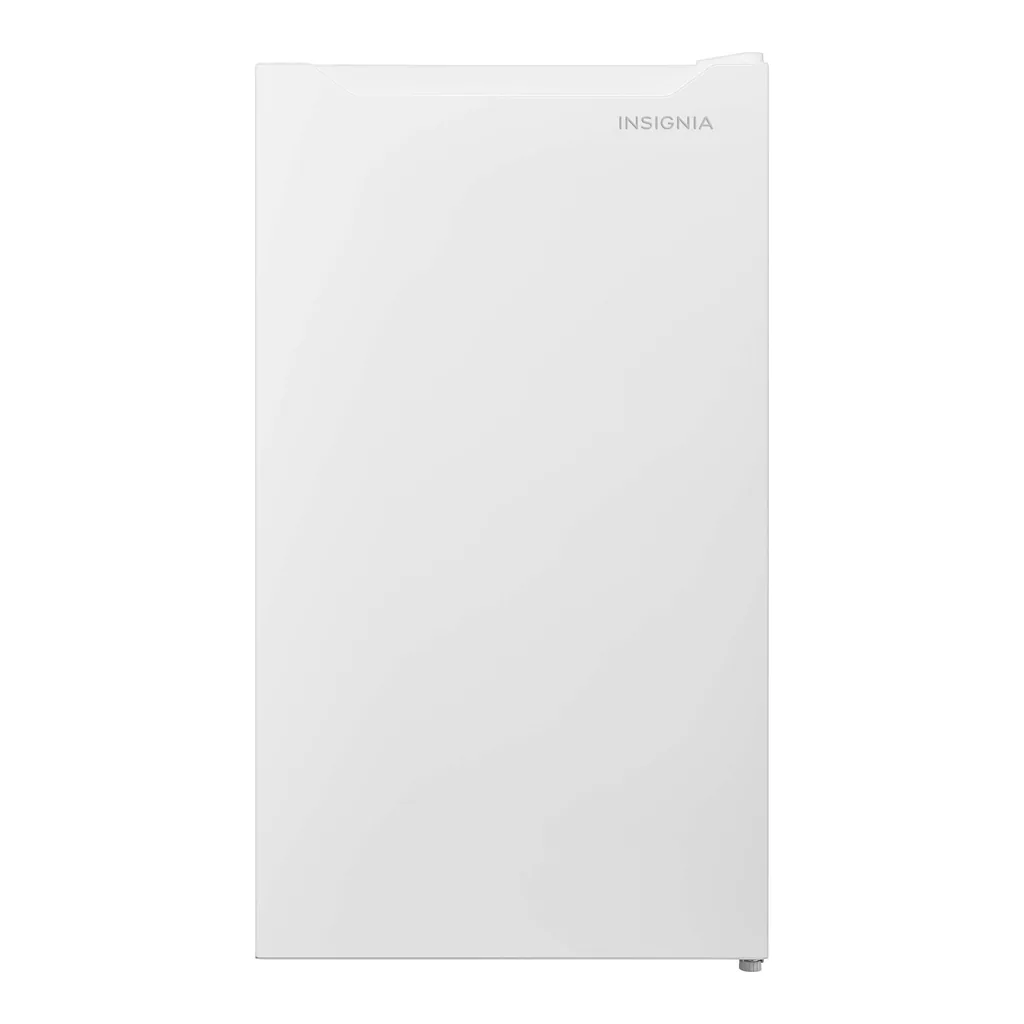 d586d7e4-4b00-4f4e-bee1-e69e0aed1535.jpg Insignia™ - 3.3 Cu. Ft. Mini Fridge with Door Storage and ENERGY STAR Certification - Black