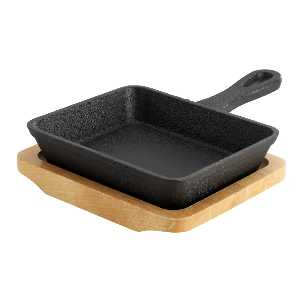 da7b99cf-8902-4ca5-a380-225a3a67b334.jpg MegaChef - Mini Cast Iron Square Pan with Wood Tray - Black
