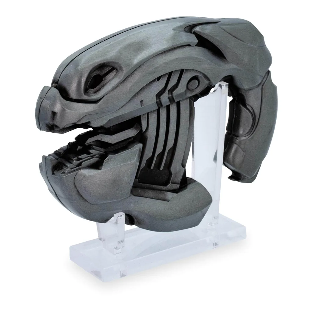f3f8f0e1-3299-4935-a913-d83393b75121.jpg Halo - Infinite Plasma Pistol Metal Bottle Opener - Gray